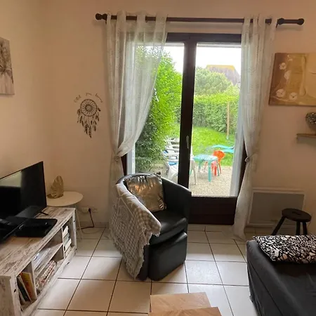 Apartment 2 Pieces Avec Jardin Fleur Marine Bord De