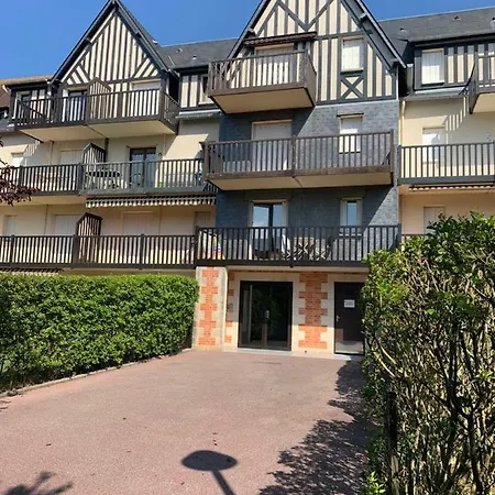 아파트 2 Pieces Avec Jardin Fleur Marine Bord De 꺄부흐